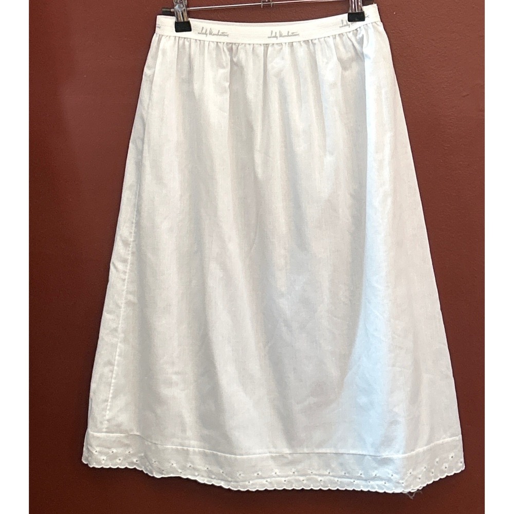 Vintage Lady Manhattan Half Slip Eyelet Lace Cottagecore Coquette Prairie